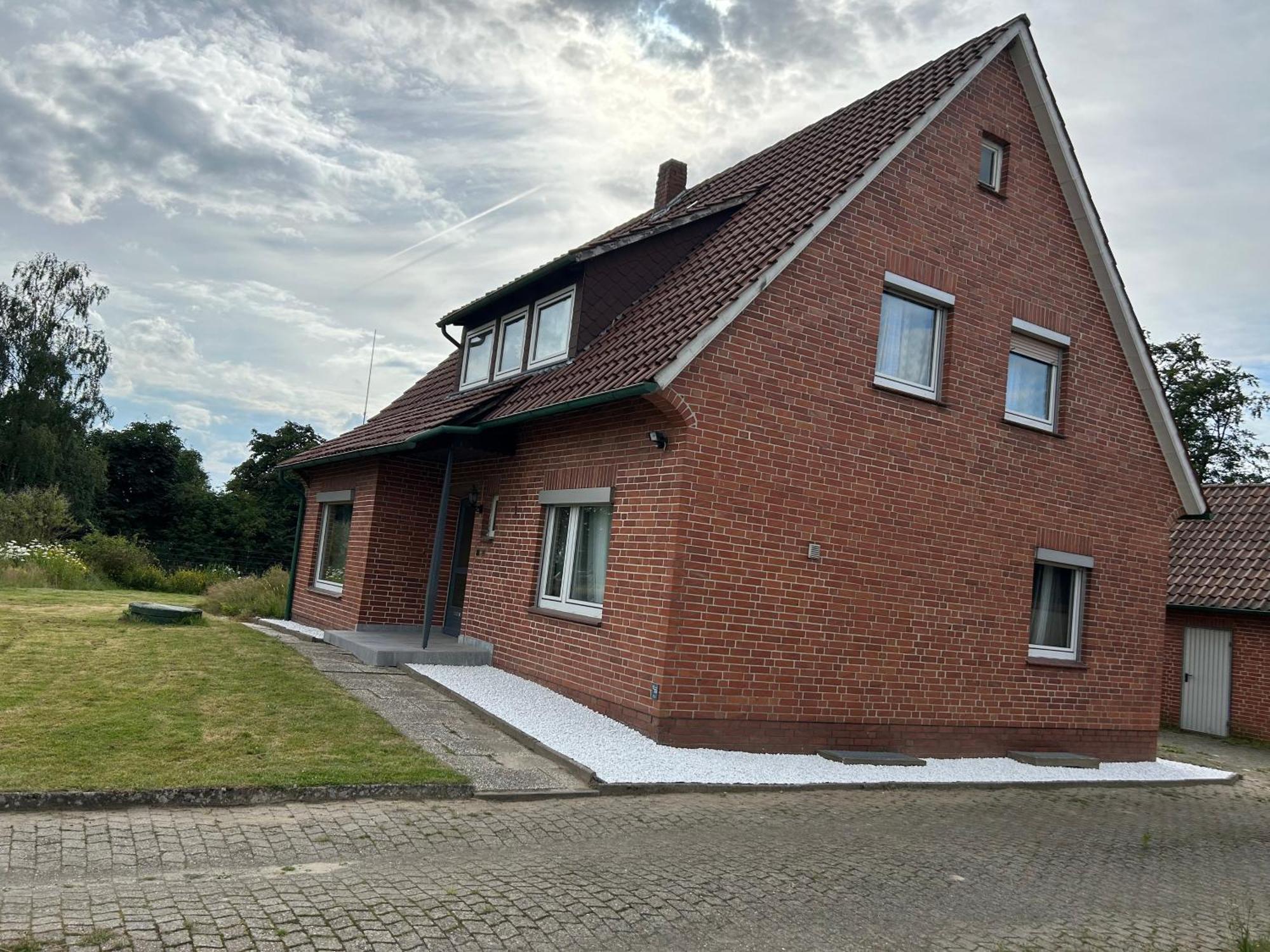 Ferienhaus ブルッフハウゼン・ヴィルセン エクステリア 写真